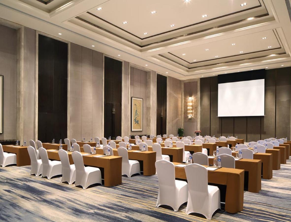 南昌融创万达文华酒店 Exteriör bild